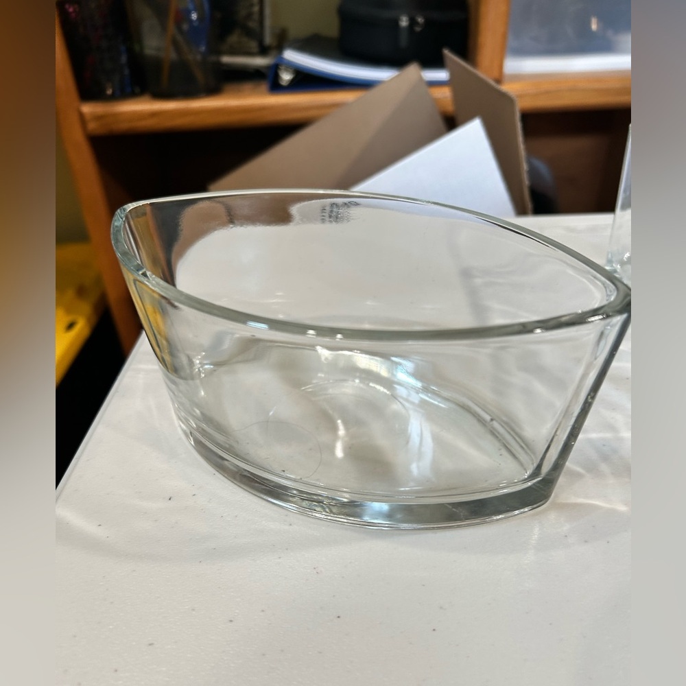 Stylish Clear Glass Bowl - Candle